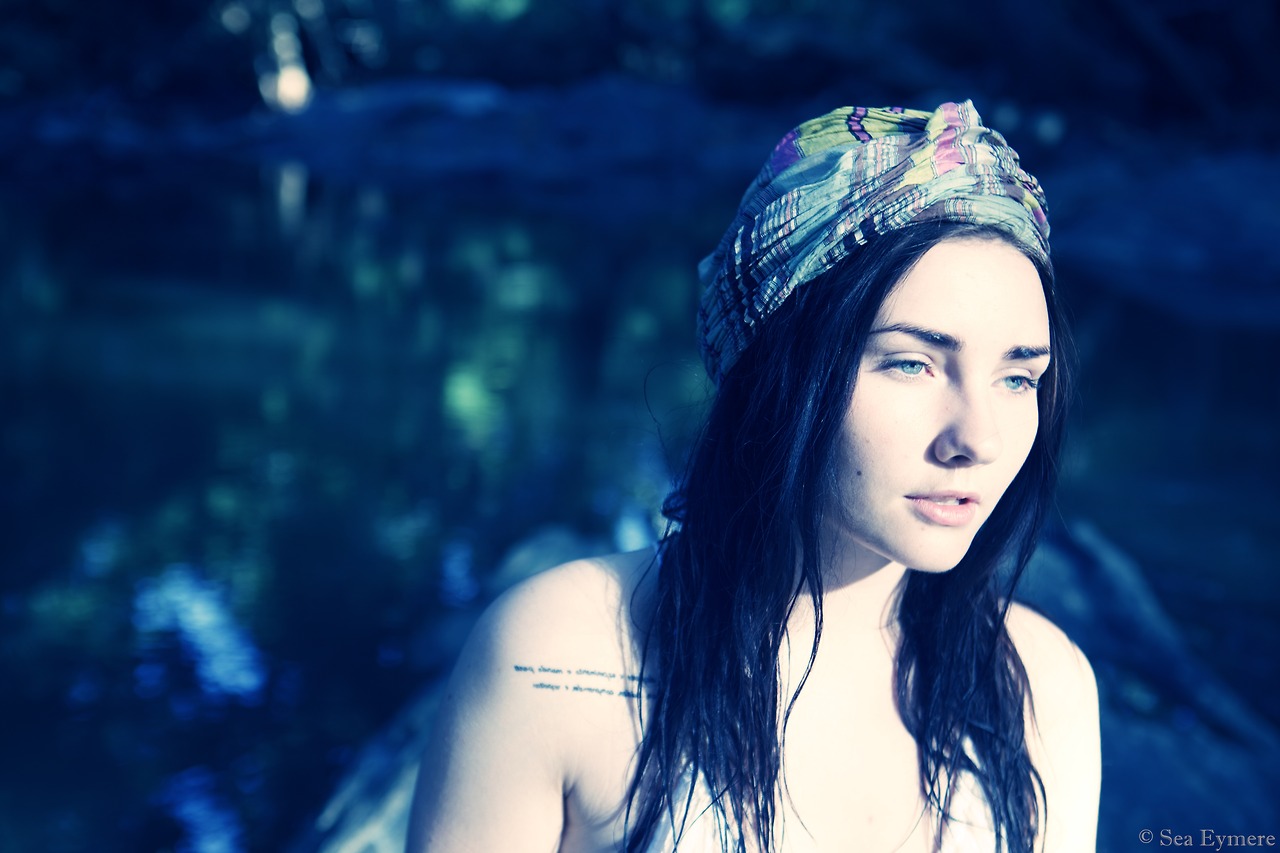 Black Mo0n Collection