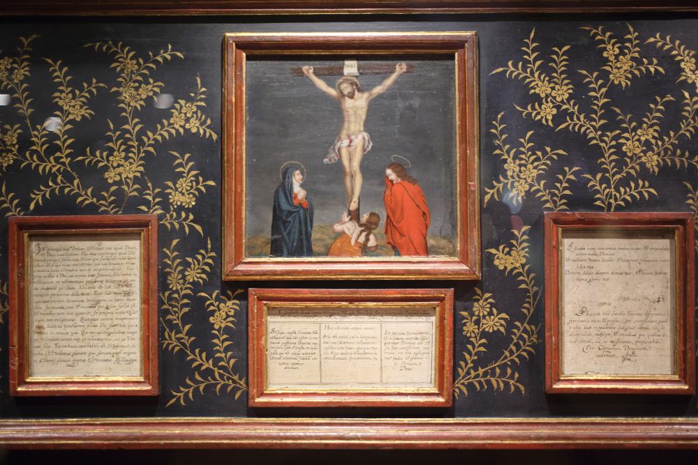 Maritime Museum: Vasco da Gama’s portable altar.