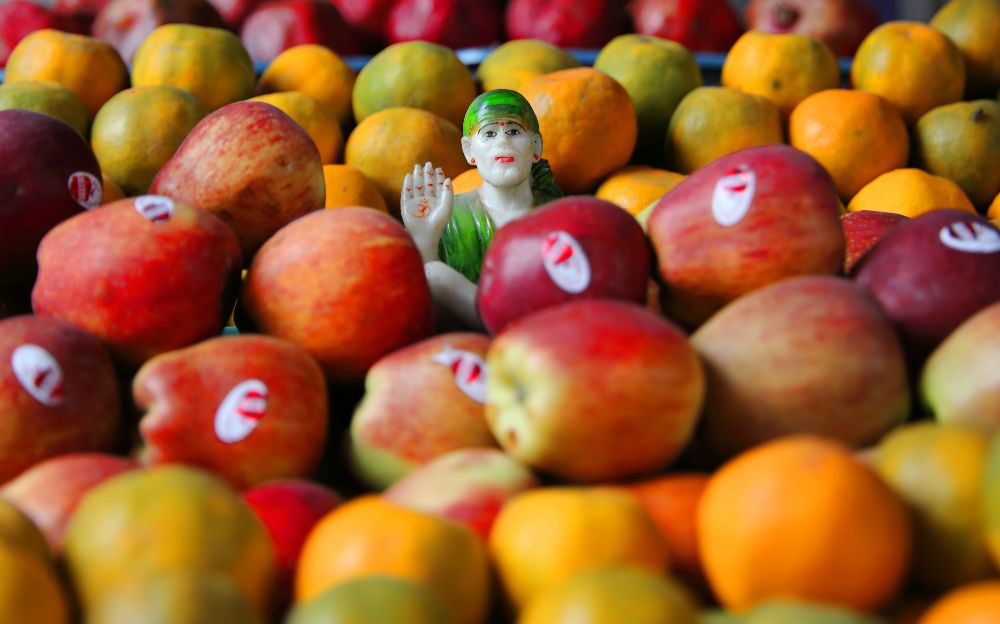 FROM A TO Z 
FRUITS & VEGETABLES IN AYURVEDA 