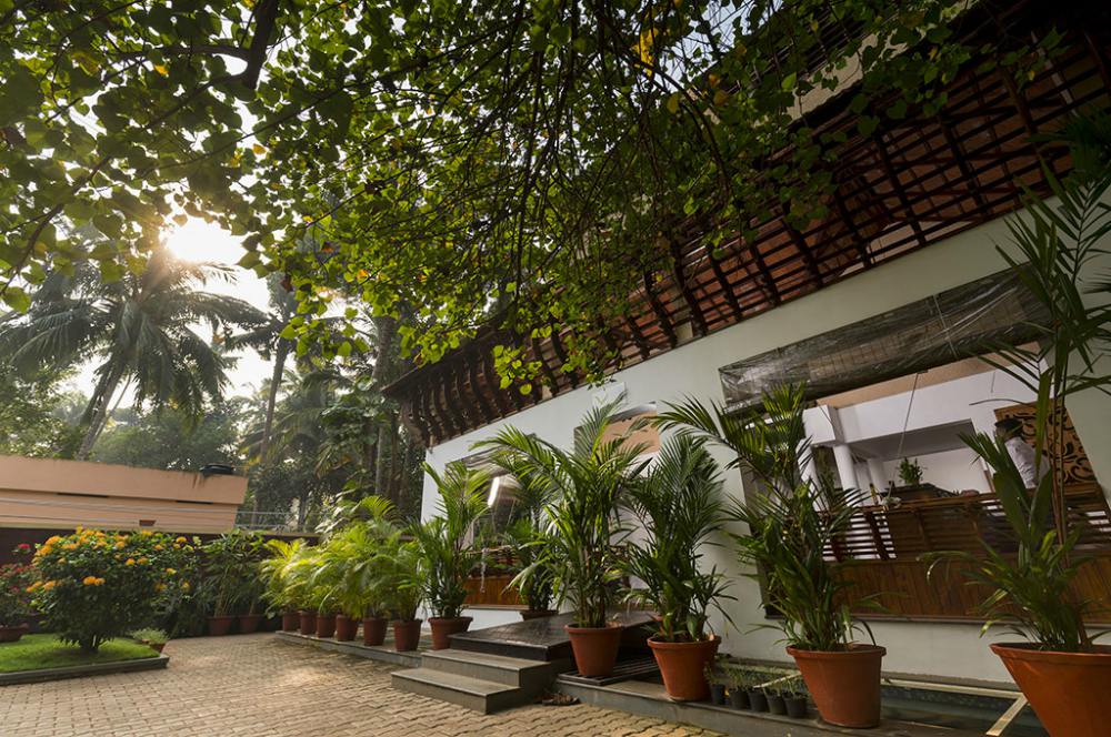  ANANDA LAKSHMI AYURVEDA RETREAT