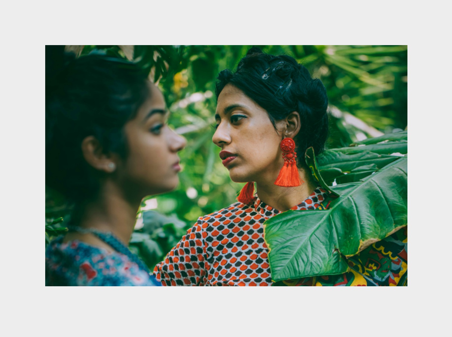 FRIDA'S GONE HIGH  -  Thoughts inspired by Atheena's booty shaking anti-bachelorette tea party with wine
