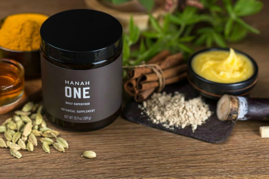 HANAH LIFE-HANAH ONE is an Ayurvedic superfood supplement made from 30 wild-harvested botanicals in a base of Keralan mountain honey, artisanal ghee and sesame oil for optimal absorption by your body. Some of its active ingredients are turmeric, ashwagandha, amalaki and shatavari. 