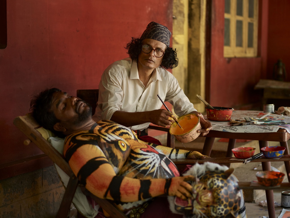 The Temple Gallery:Kerala-based artist Francis Chirayath paints Denny.