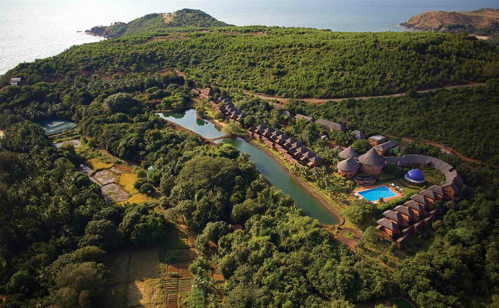 Situated on Aum (Om) beach, there is little, apart from the rhythm of the rolling waves and the meditative hum of birdsong, to disturb your inner explorations. Crafted in colours of the Earth, and in harmony with the land that nurtures her, SwaSwara is designed for holistic and transformational experiences; a space where the ancient wisdom of Ayurveda and Yoga embrace you to rejuvenate body and spirit. 